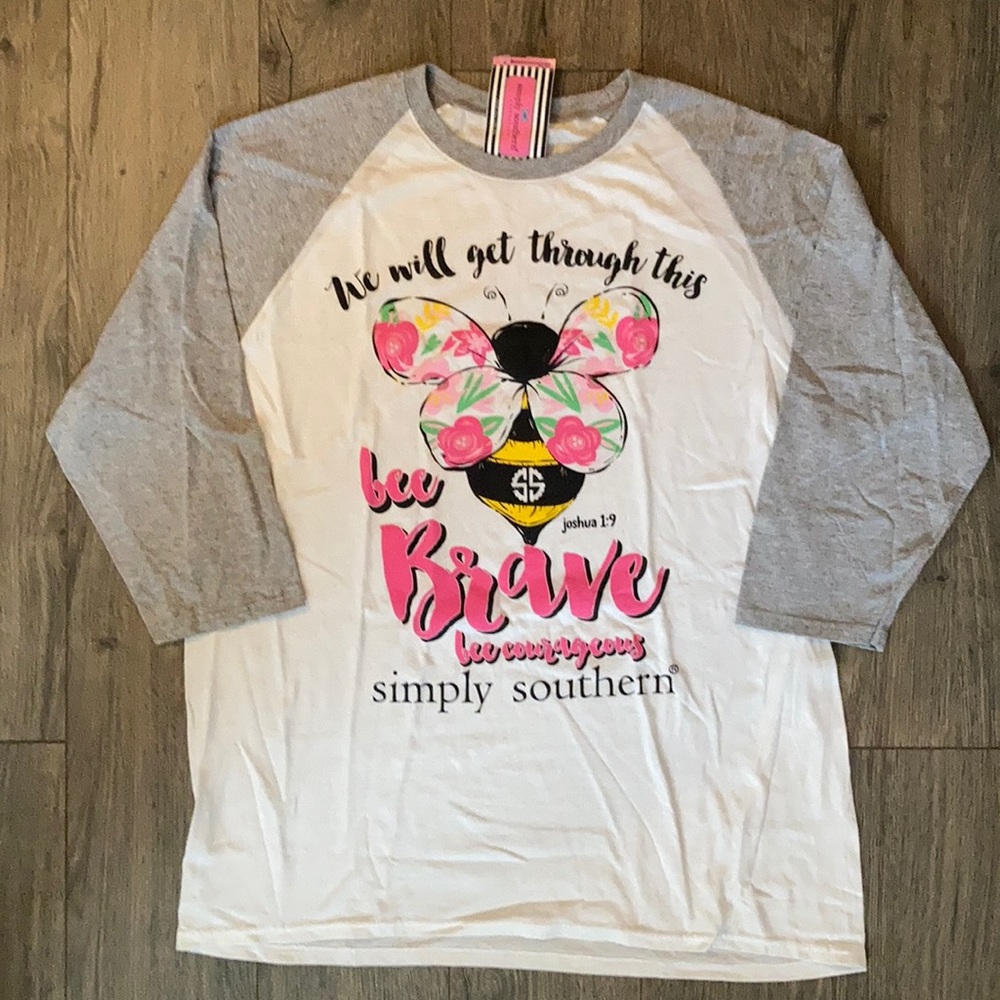 Simply Southern 3/4 sleeve women’s Large Tshirt